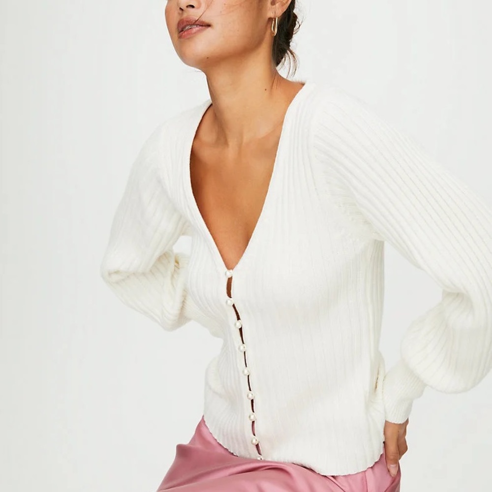 Wilfred white pearl button cardigan